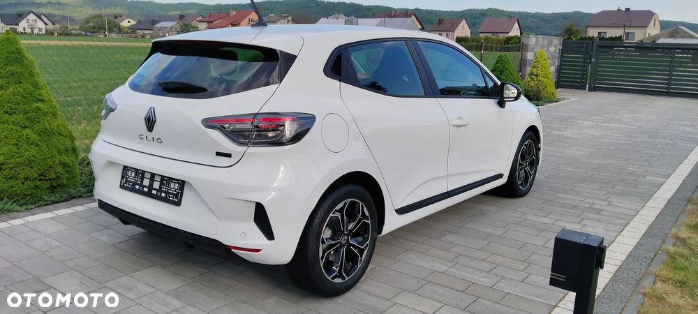 Renault Clio 1.6 E-TECH Equilibre - 23