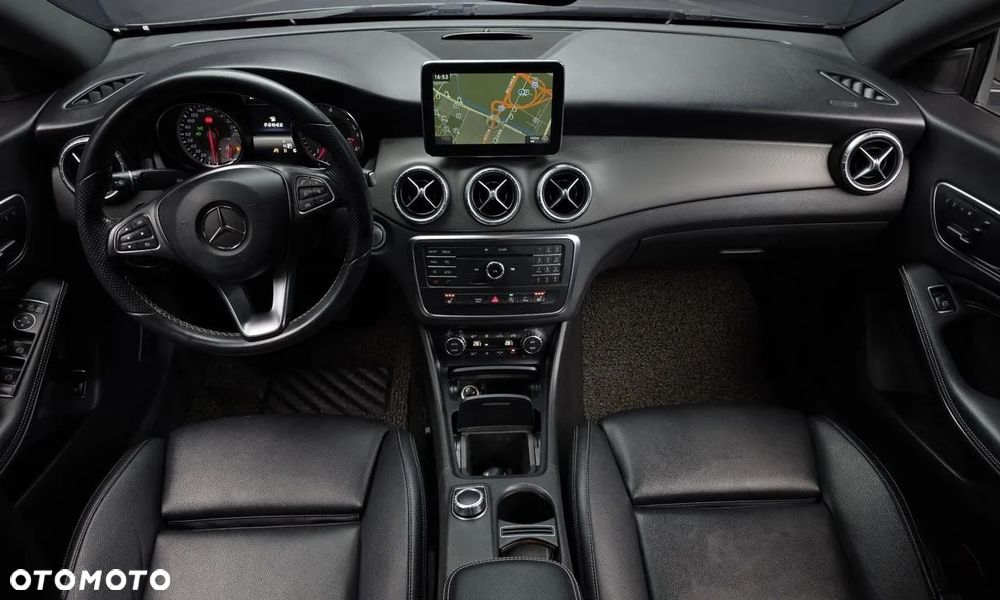 Mercedes-Benz CLA 200 (CDI) d 7G-DCT - 8
