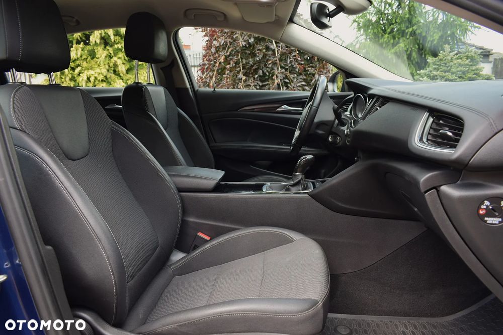 Opel Insignia 2.0 CDTI Elegance S&S - 9