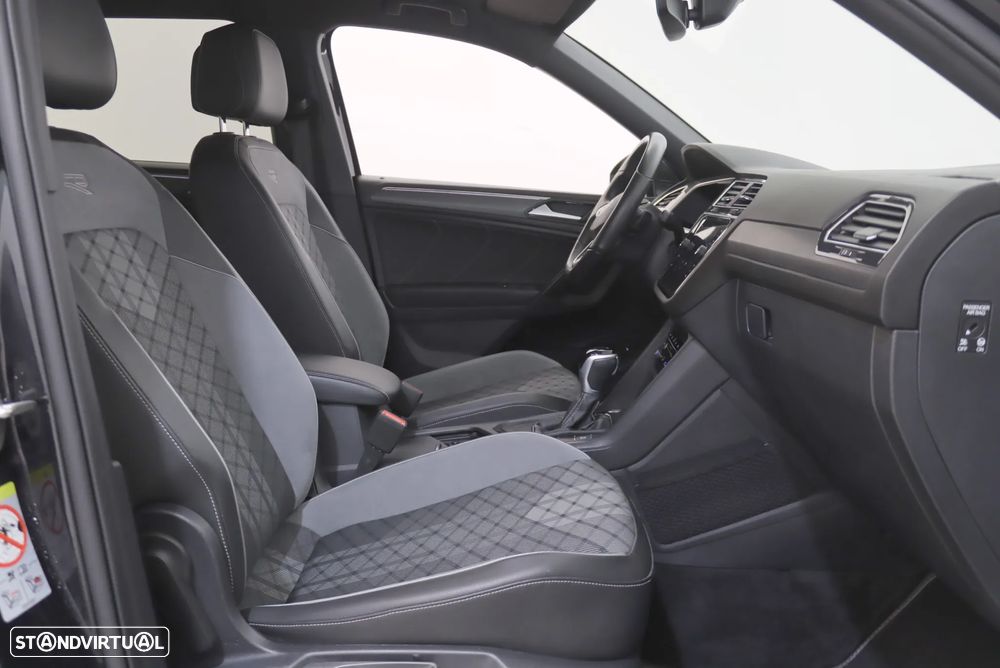 VW Tiguan 2.0 TDI R-Line DSG - 13