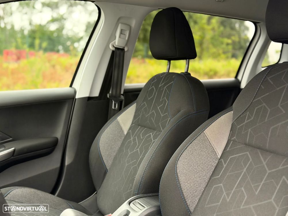 Peugeot 2008 - 15