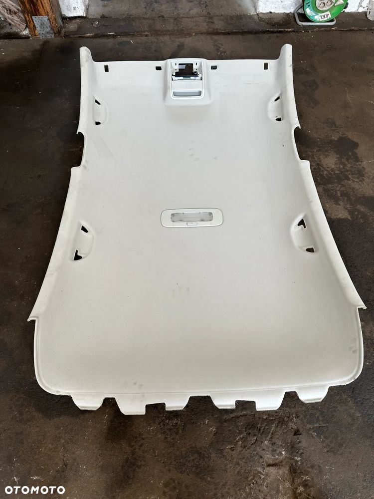 VW GOLF 5 V PLUS PODSUFITKA 5M0867501F 6K8 - 1