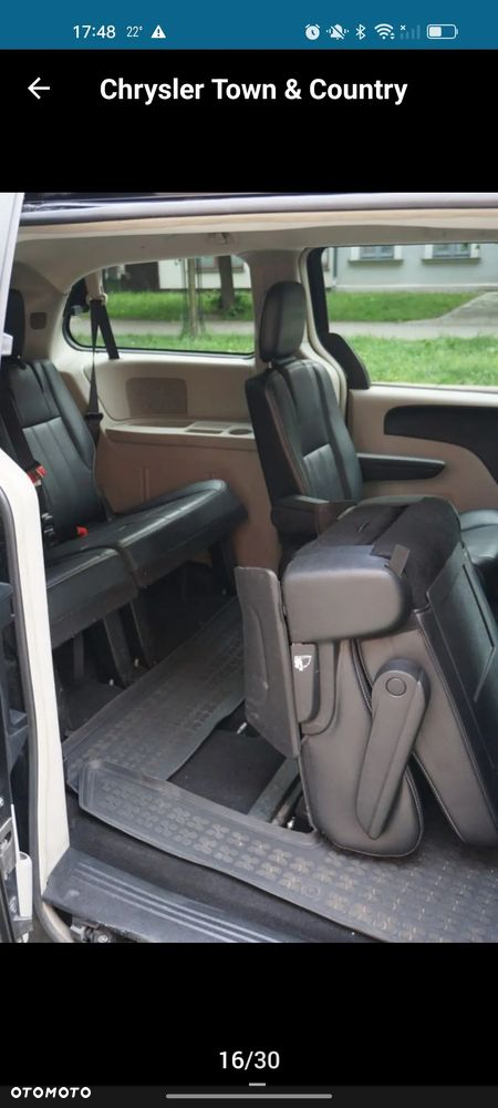 Chrysler Town & Country 3.6 Limited - 6