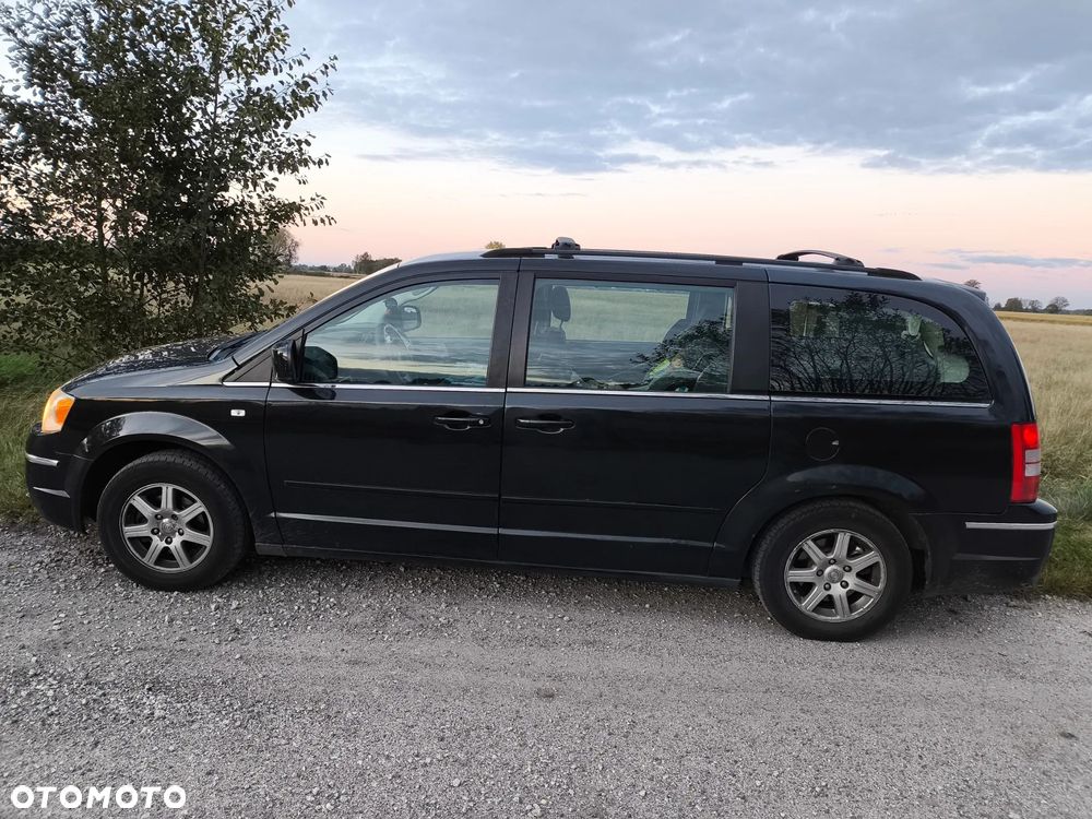 Chrysler Grand Voyager 2.8 CRD Touring - 3