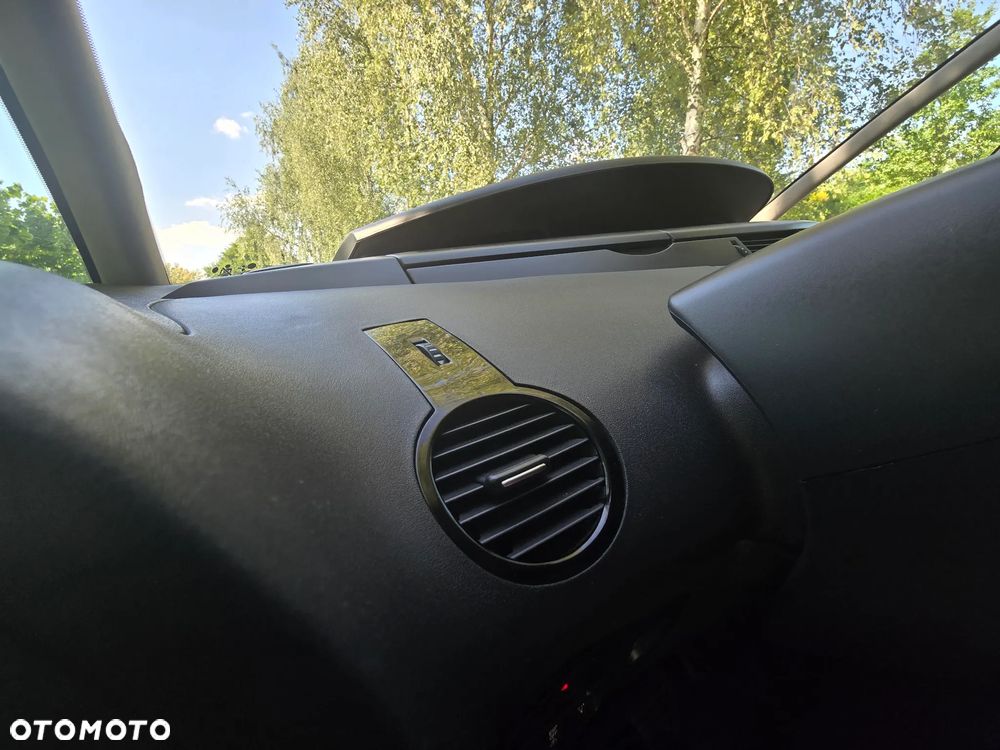 Renault Espace - 25