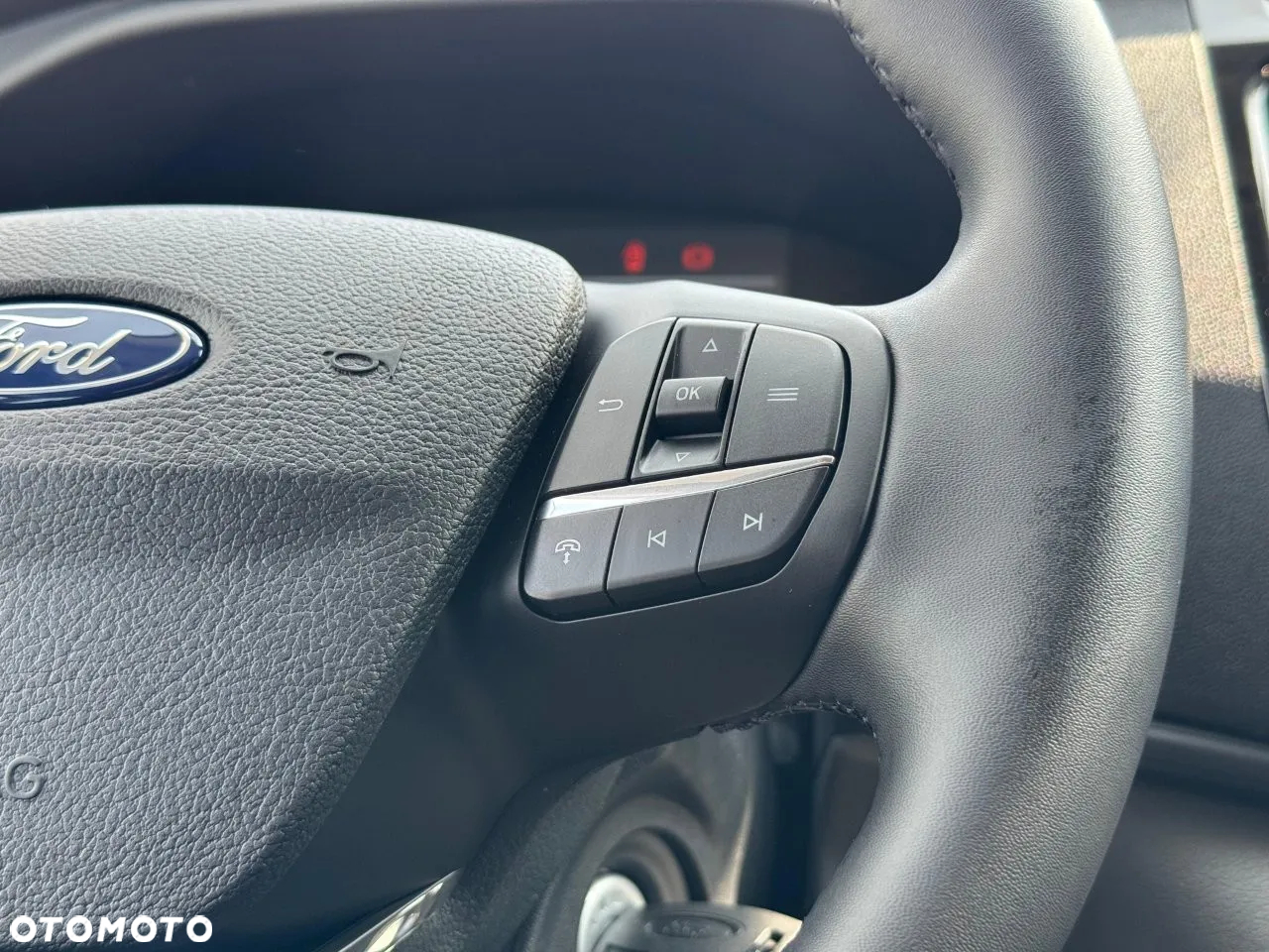 Ford Transit - 18