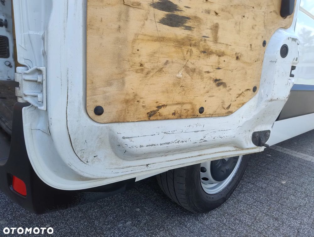 Renault MASTER PO LIFT 2.3 DCI (125KM) 6-BIEGÓW MAX (L3H2) KLIMA WEBASTO TEMPOMAT FULL OPCJA STAN SUPER IDEALNY ORYGINAŁ LAKIER NIE MA RDZY SERWIS KM ! ! ! - 34
