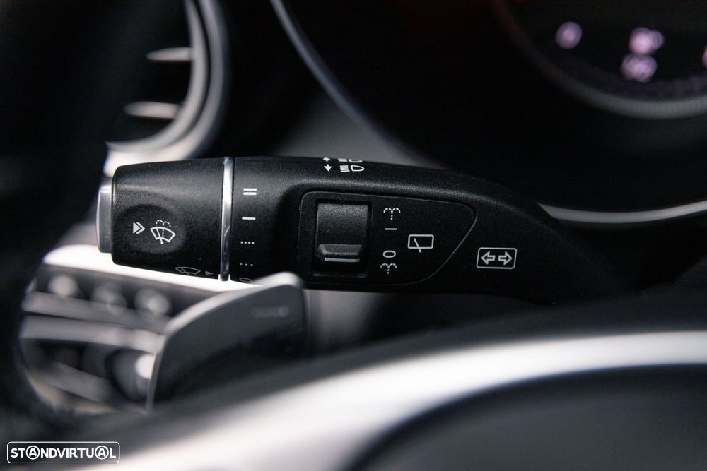 Mercedes-Benz GLC 350 e 4Matic 7G-TRONIC AMG Line - 32