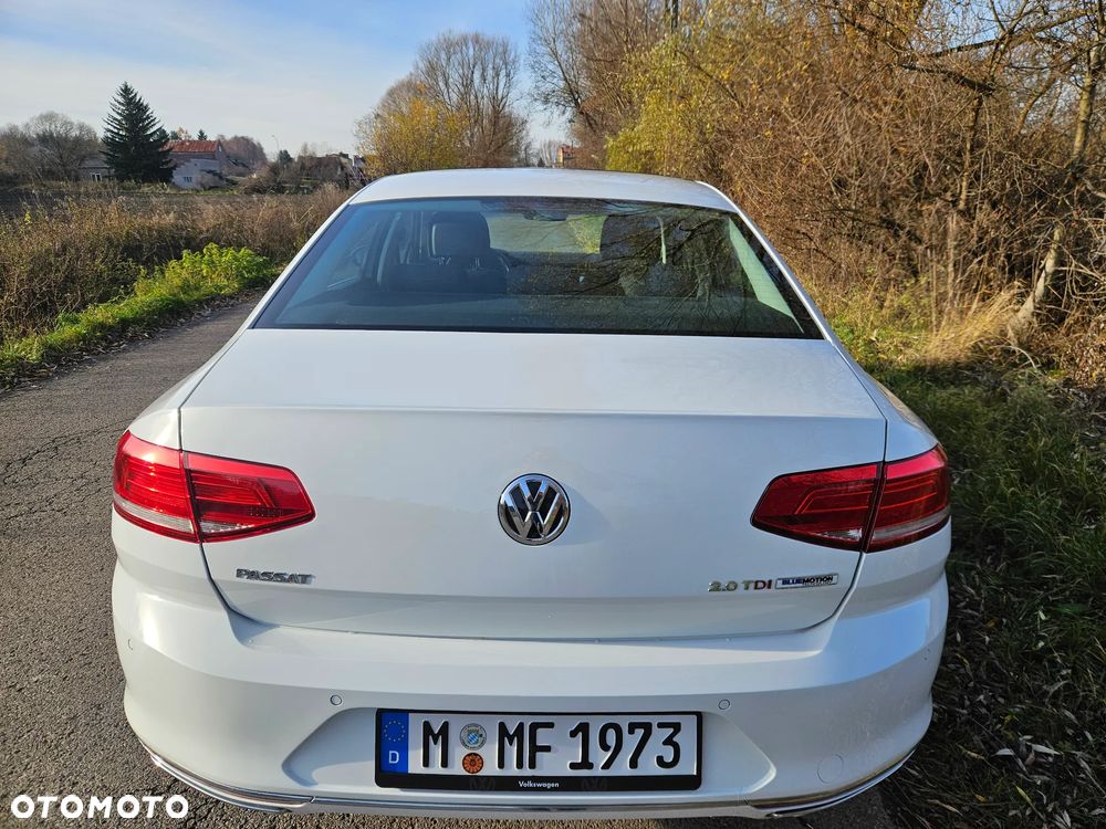 Volkswagen Passat 2.0 TDI BMT Comfortline - 6