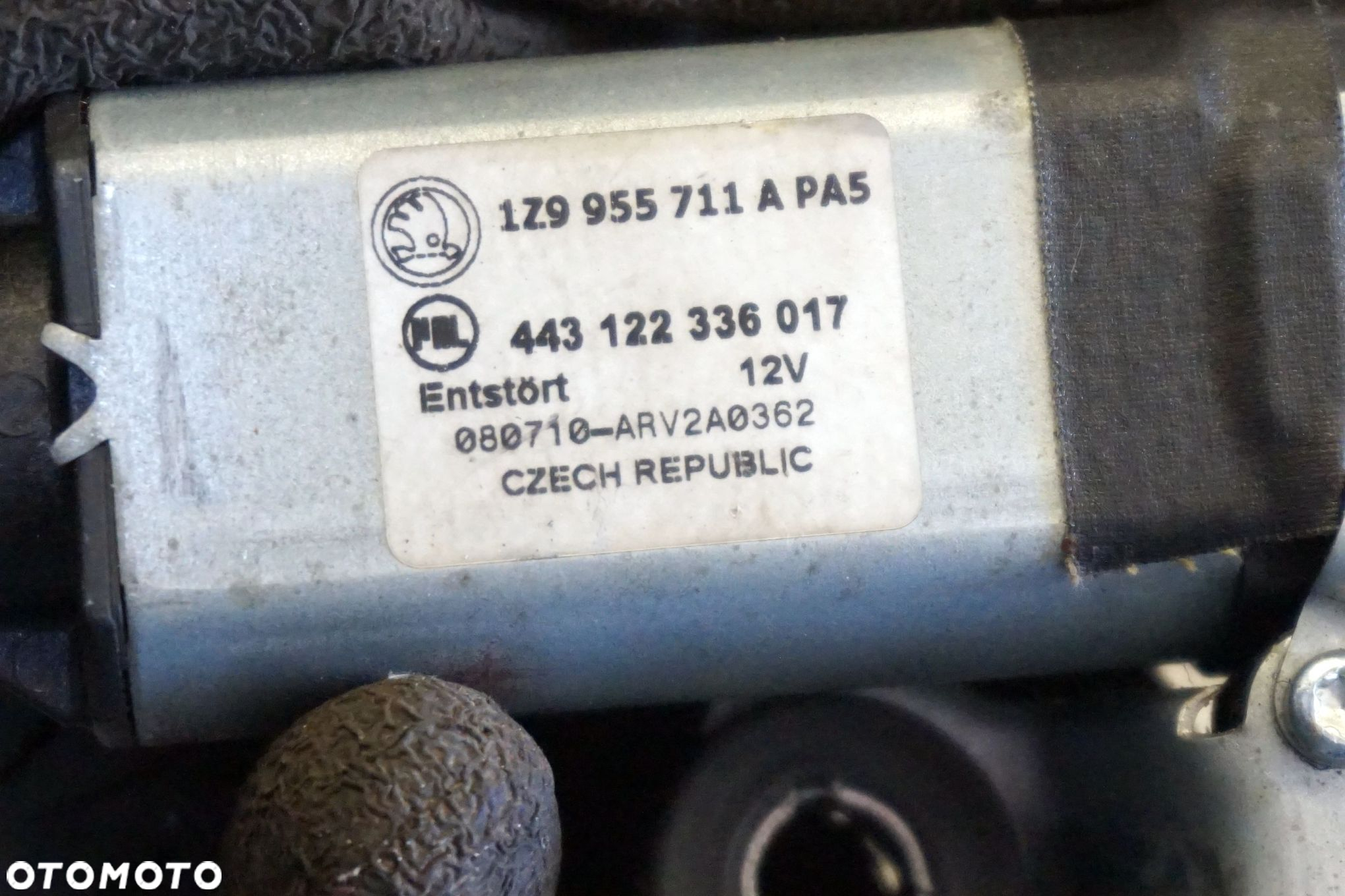 SILNICZEK WYCIERACZKI TYŁ OCTAVIA II LIFT KOMBI 1Z9955711A SKODA 2008-2013 - 4