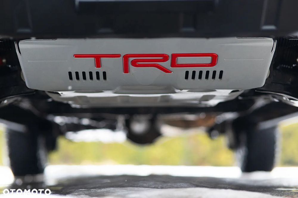 Toyota Tundra - 16
