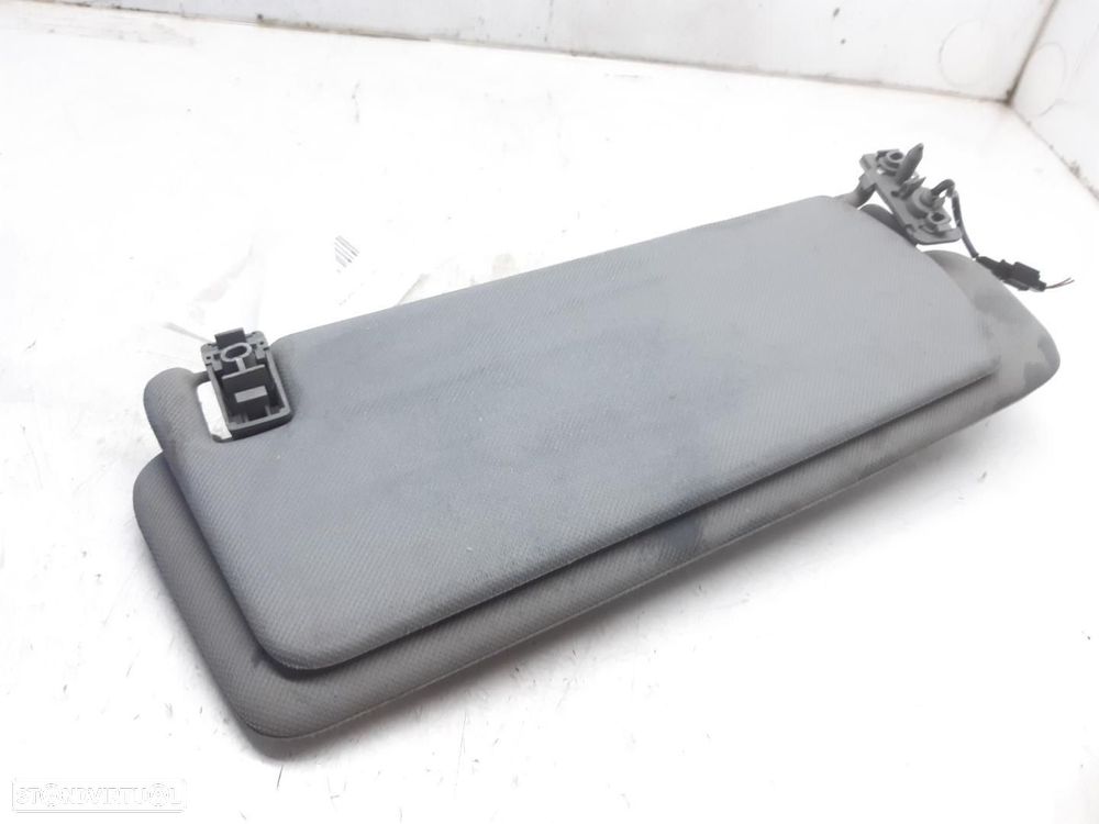 PÁLA DO SOL DIREITA PORSCHE CAYENNE - 1