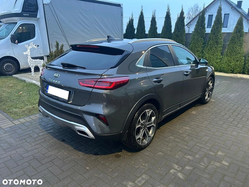Kia XCeed 1.5 T-GDI M DCT - 4