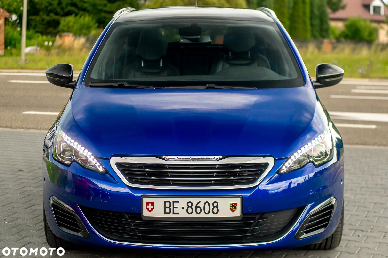 Peugeot 308 SW 1.6 e-THP GT S&S - 10