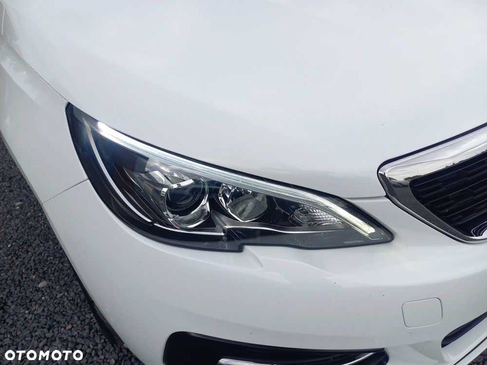 Peugeot 308 - 11