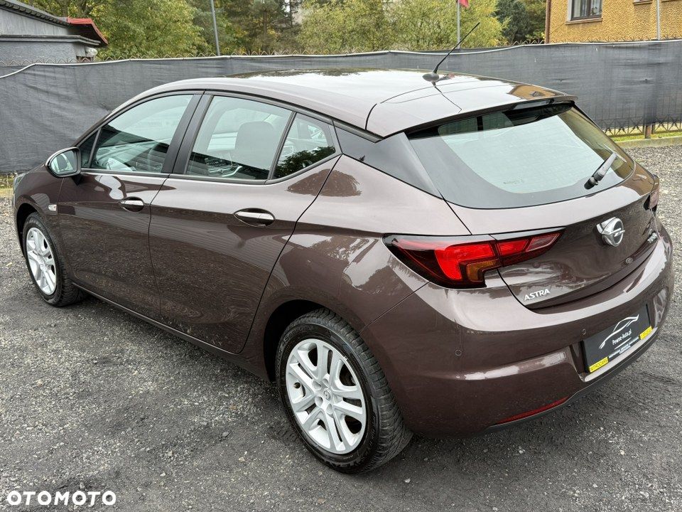 Opel Astra 1.4 Turbo Innovation - 8