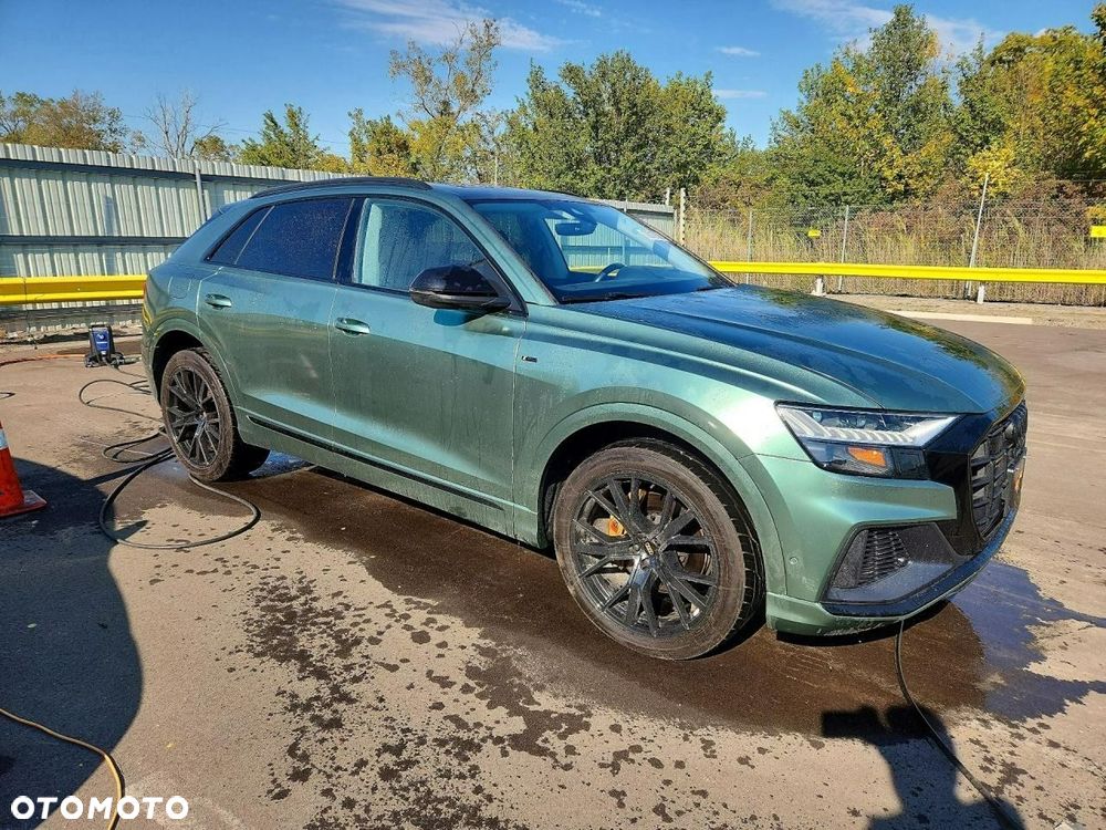 Audi Q8 - 1