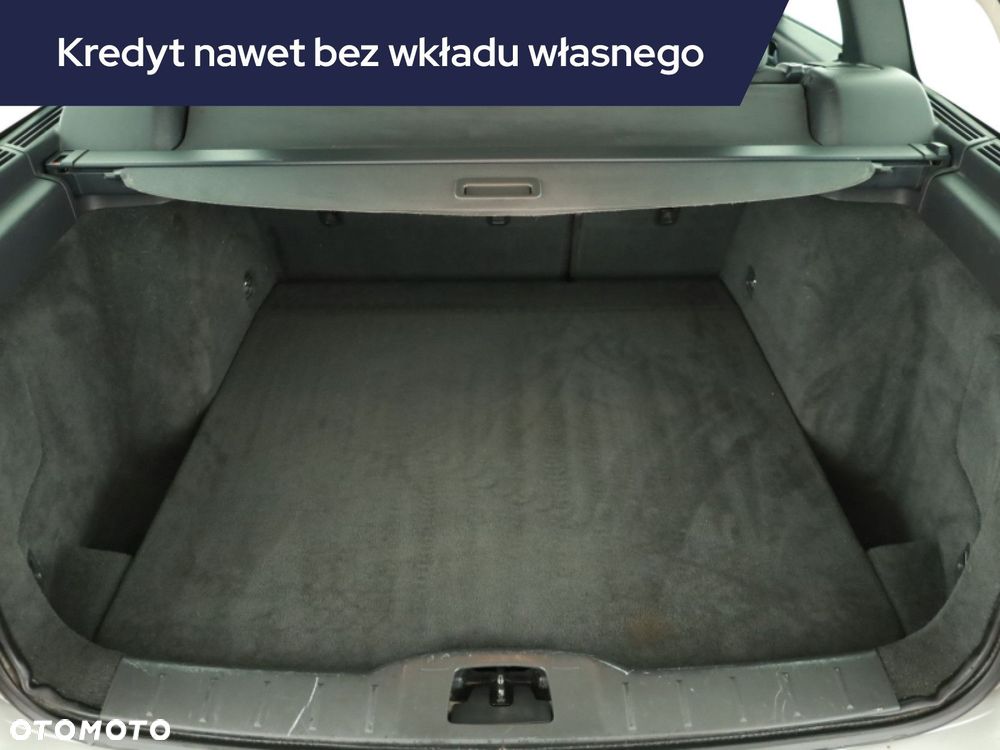 Volvo V50 - 11