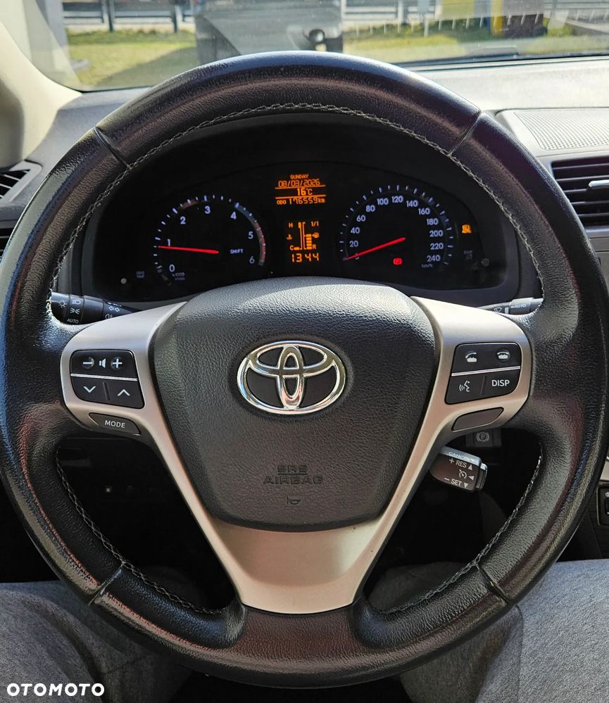 Toyota Avensis 2.0 D-4D Active - 16