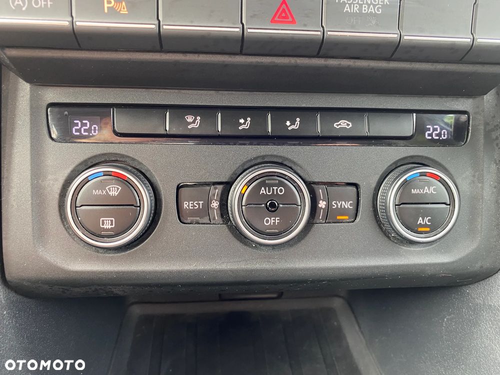 Volkswagen Amarok - 30