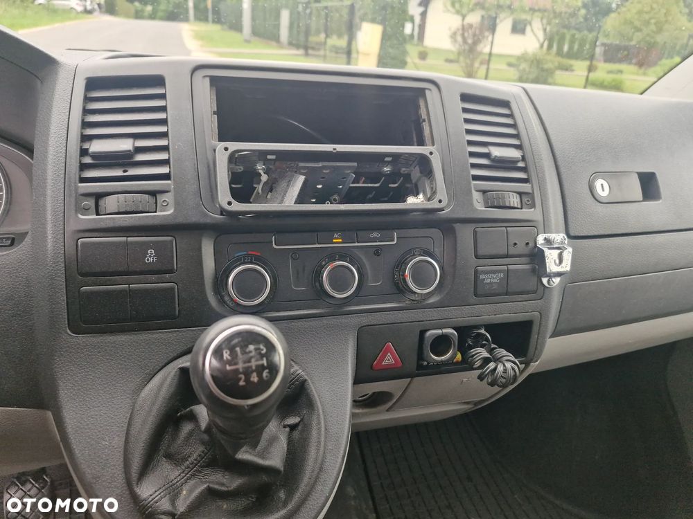 Volkswagen TRANSPORTER - 12