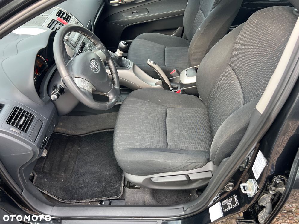 Toyota Auris 1.4 D-4D Edition - 15
