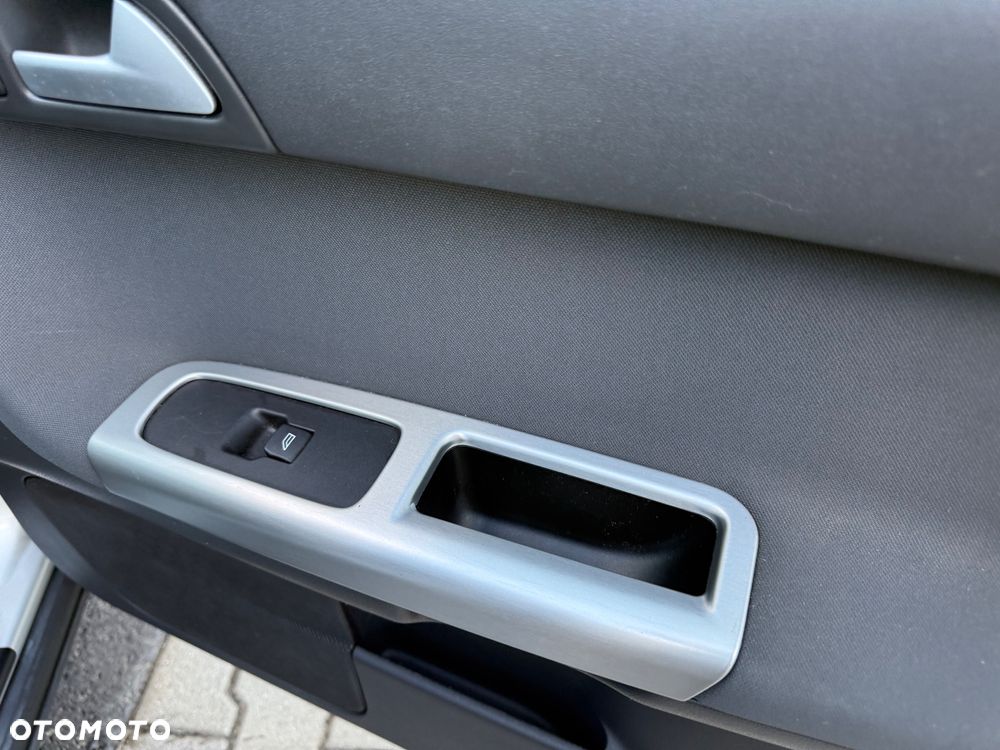 Volvo V50 1.8 Edition - 12