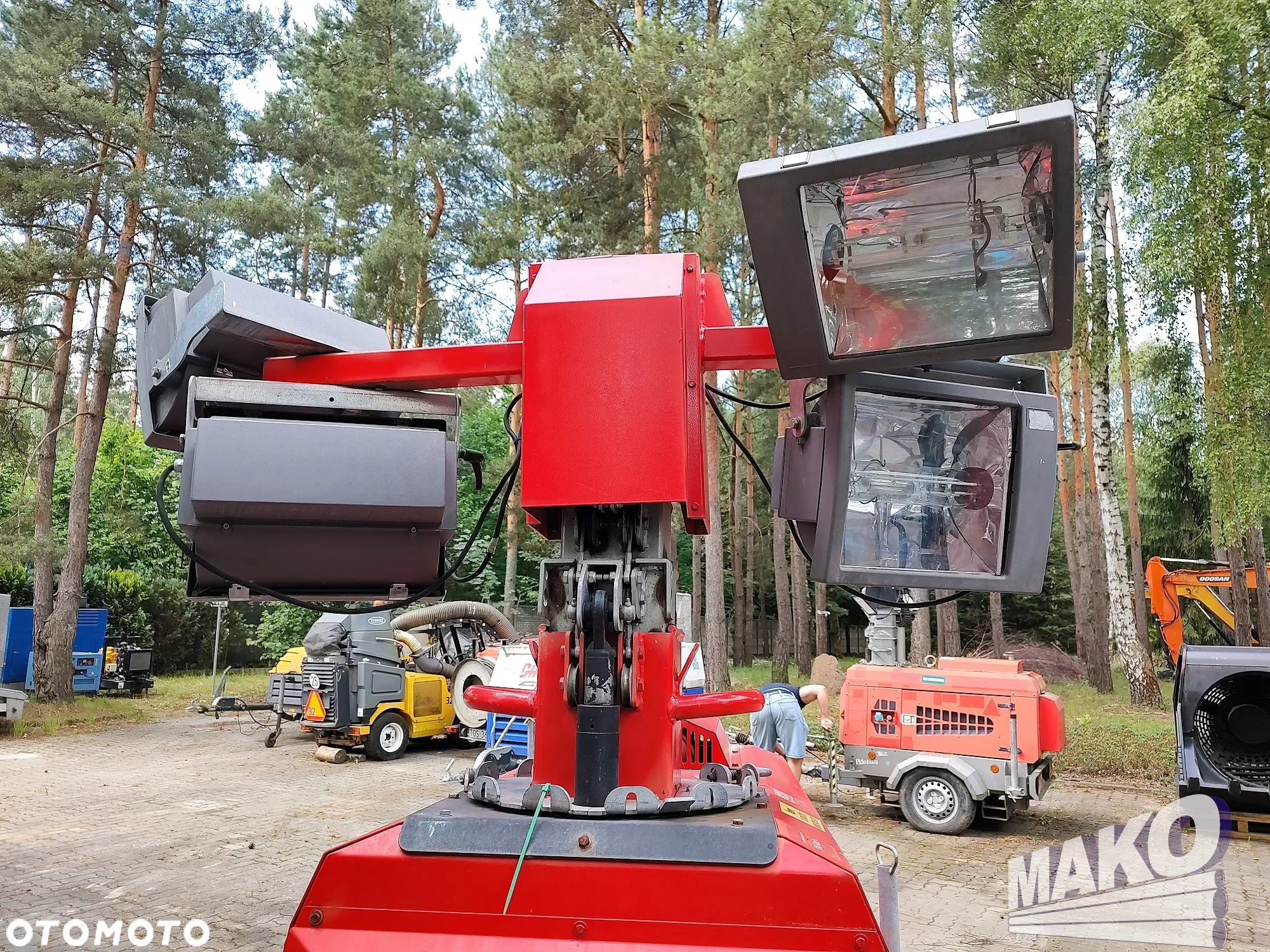 Wieża oświetleniowa Generac Superlight VT1 - 9