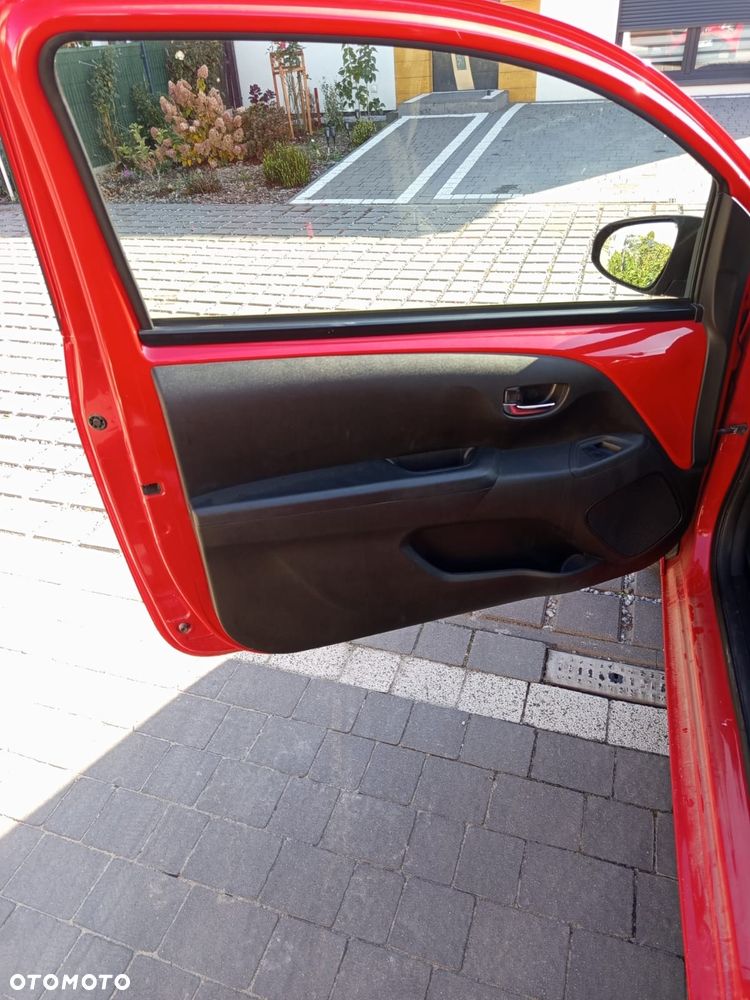Toyota Aygo - 26
