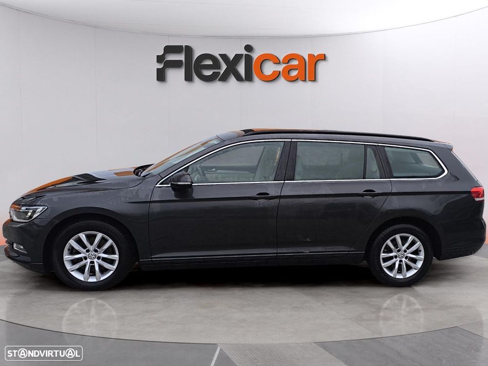 VW Passat Variant 1.6 TDI Confortline DSG - 4