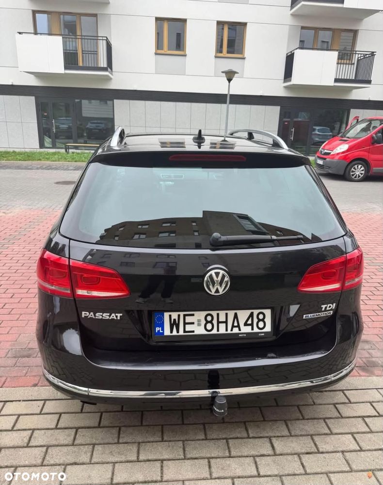 Volkswagen Passat 1.6 TDI Comfortline - 8