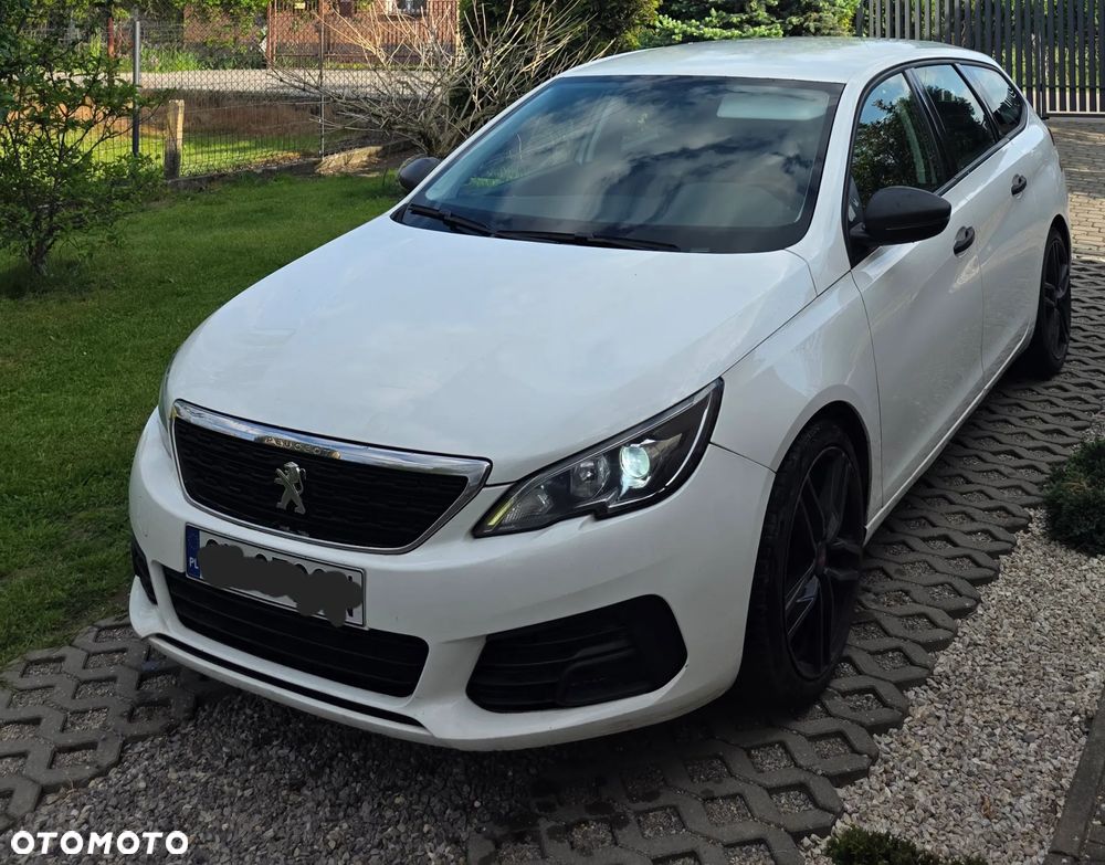 Peugeot 308 - 4