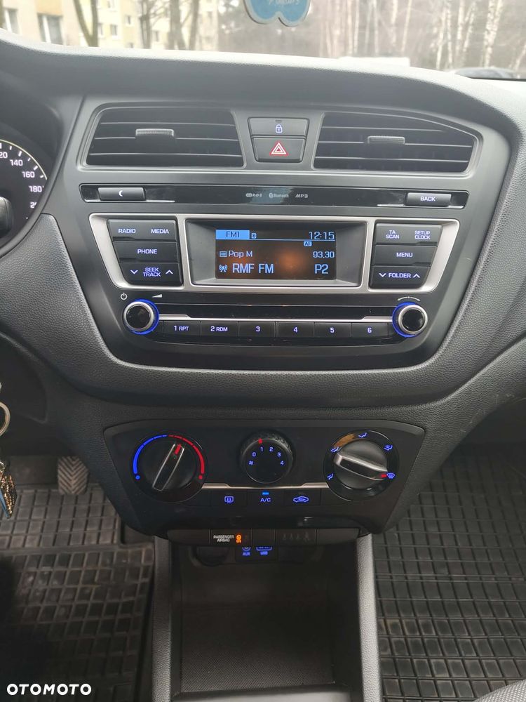 Hyundai i20 1.2 GO - 9