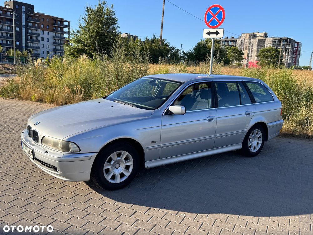 BMW Seria 5 520d - 2