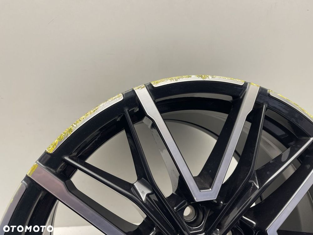 FELGA BMW SERIA M5 G90 G91 G99 10,5J 20 ET28 7884268 - 3