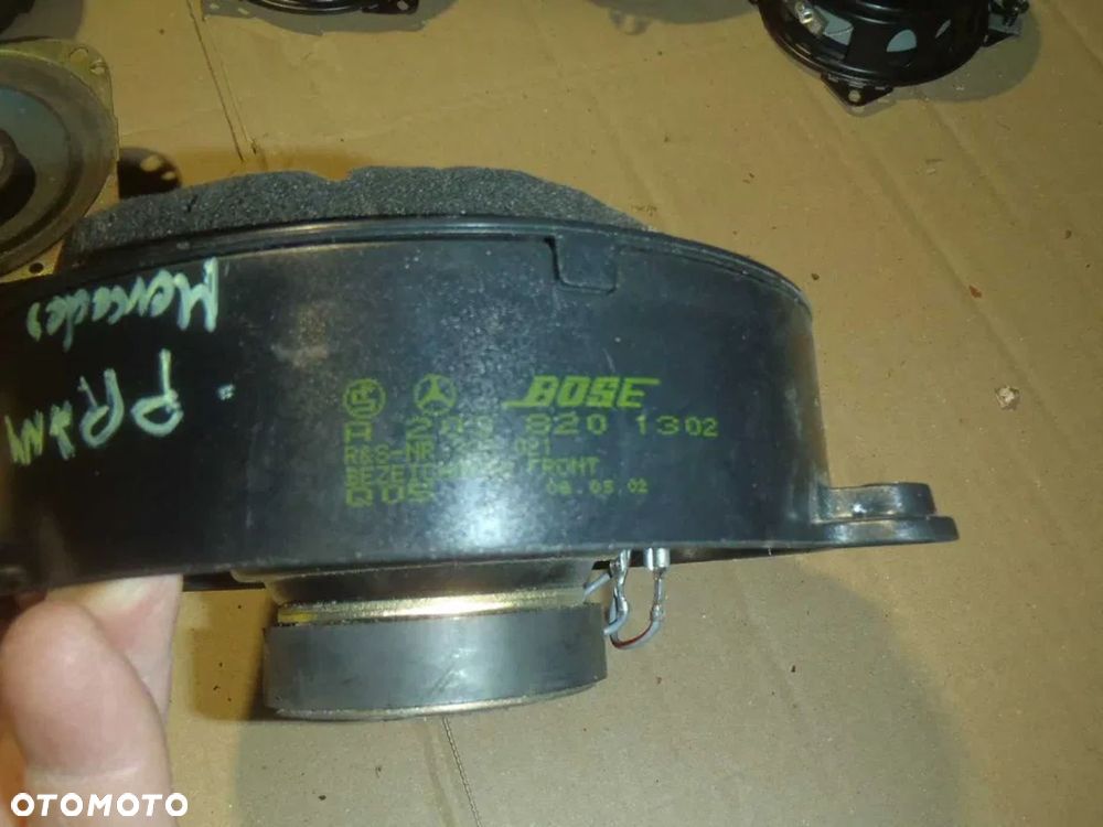 ramka z Głośnika z drzwi BOSE 203820 Mercedes CLK W209 W203 - 2