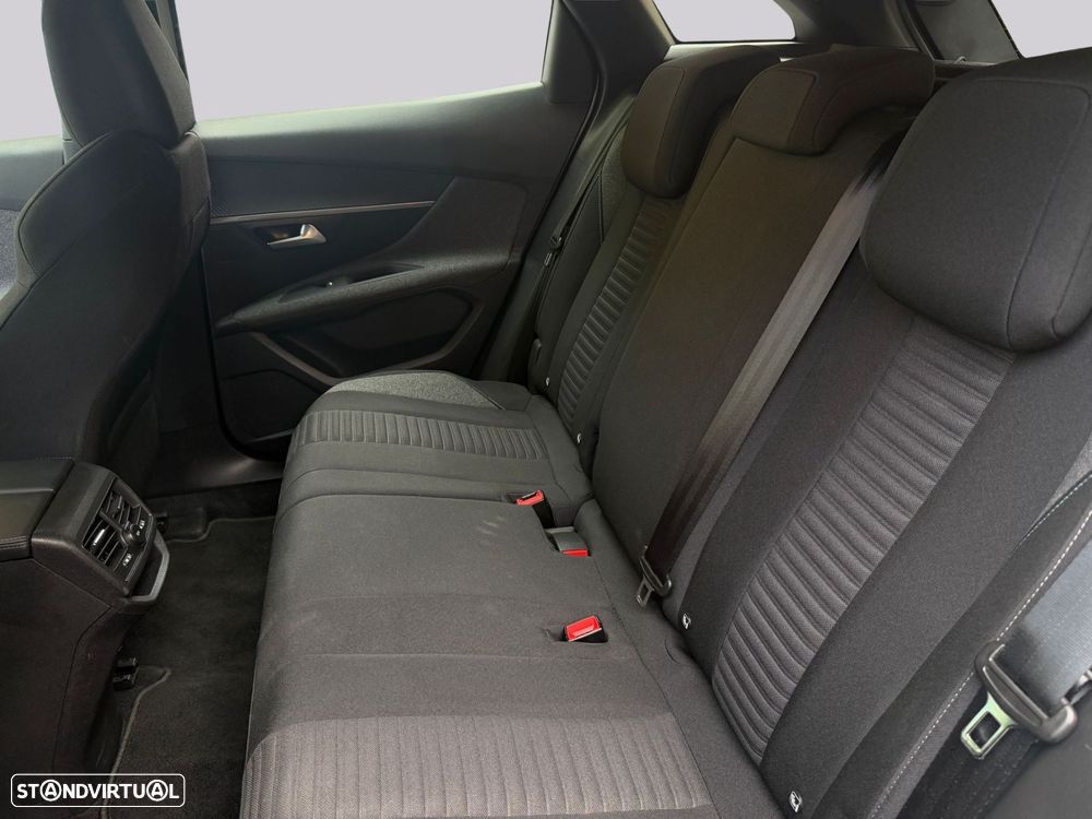 Peugeot 3008 - 37
