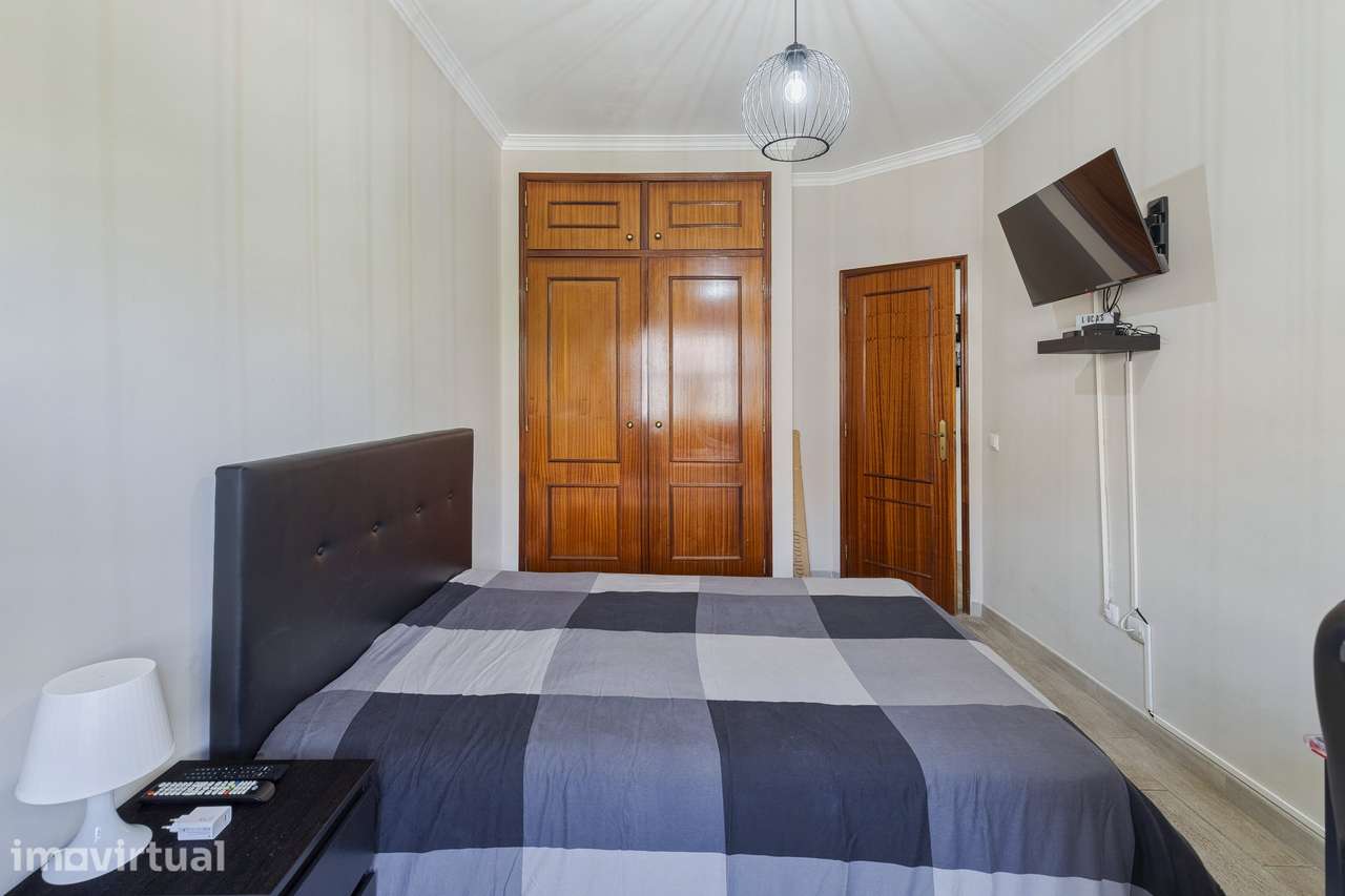 Apartamento T3 Torre da Marinha - Grande imagem: 3/29