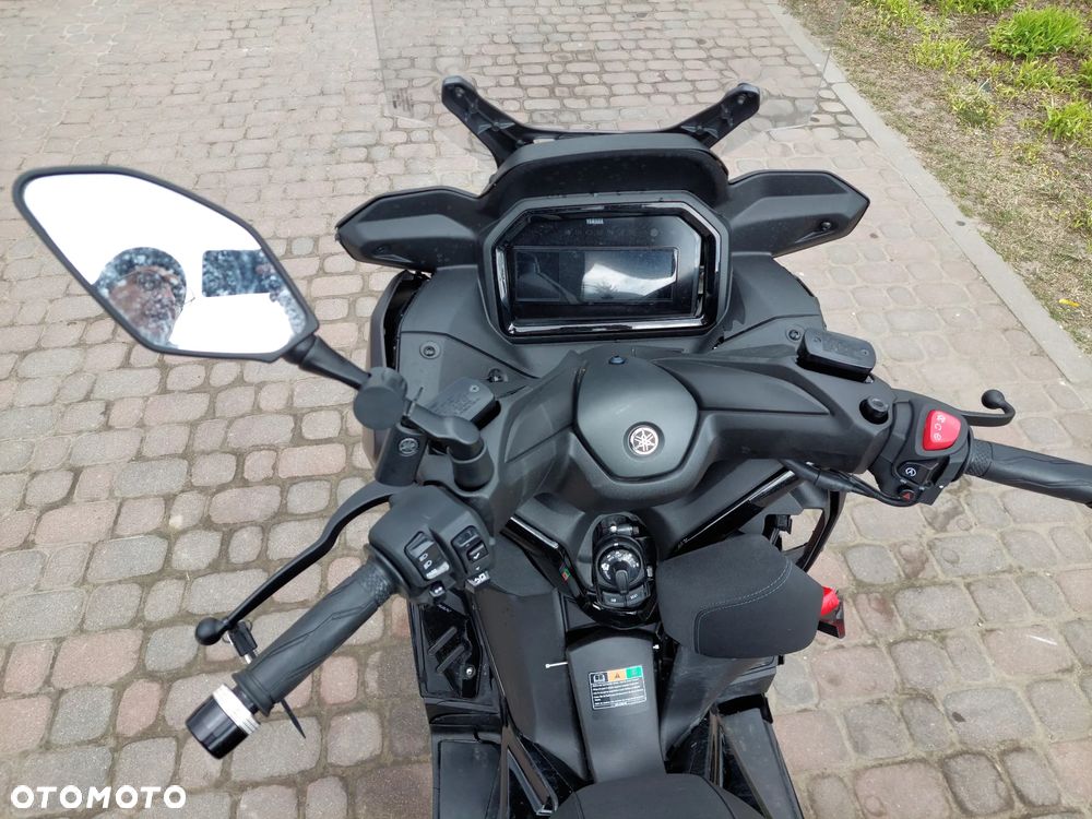 Yamaha X-max - 11