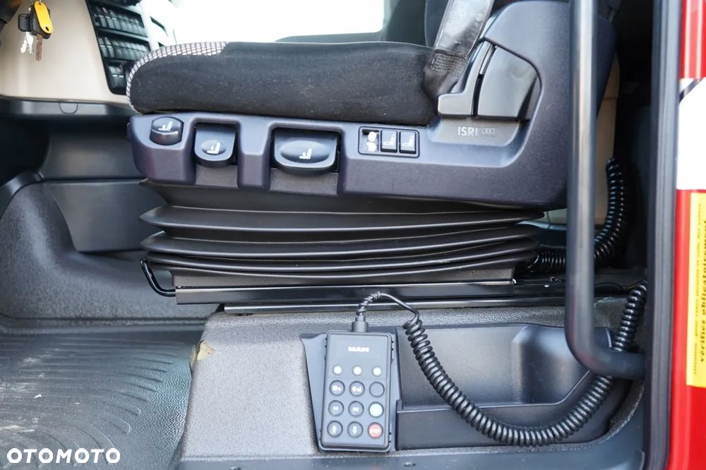 MAN TGX 18.500 / MEGA /  LOW DECK /  XLX / RETARDER / NAVI / PO KONTRAKCIE SERWISOWYM / SPROWADZONY - 23