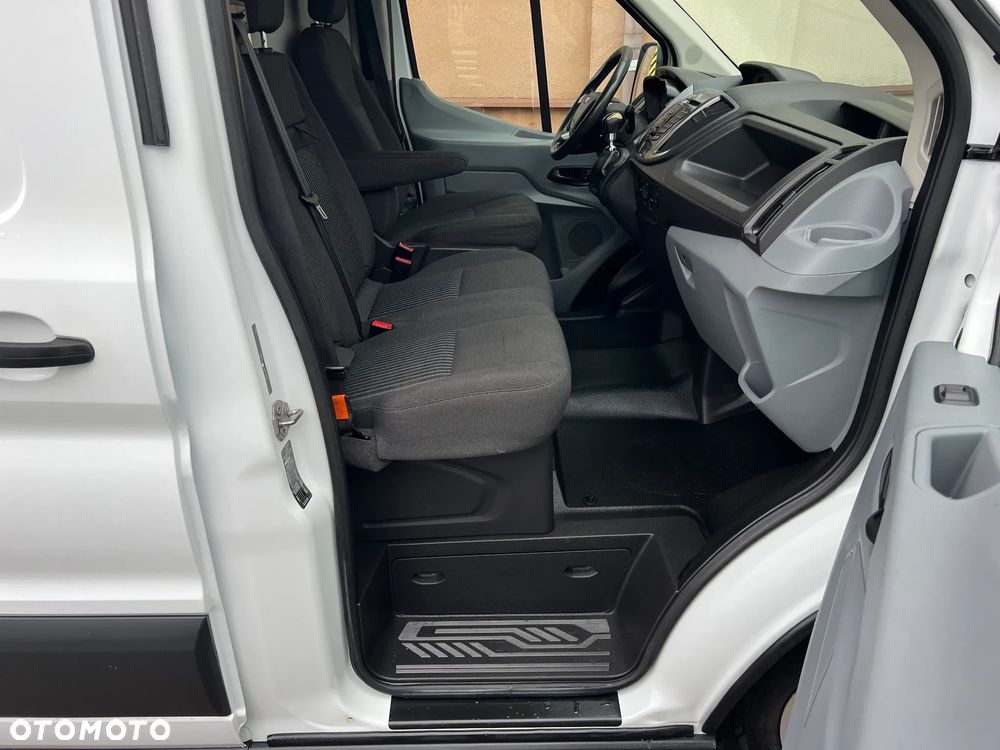 Ford Transit 2,2 L2H2 - 22