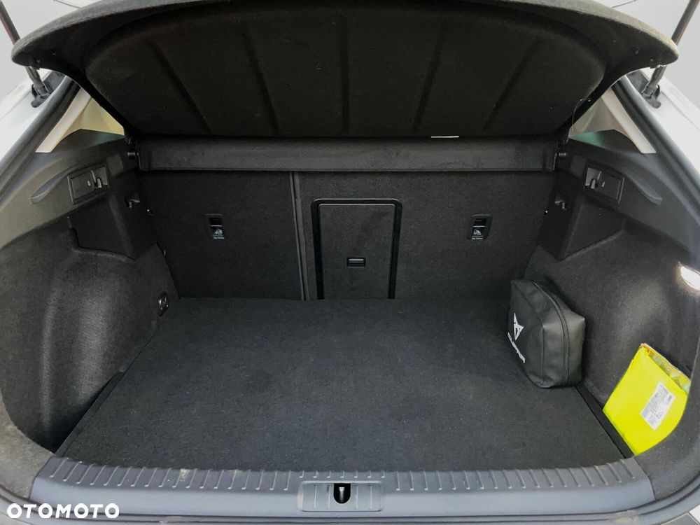 Cupra Formentor 1.4 e-Hybrid DSG - 11