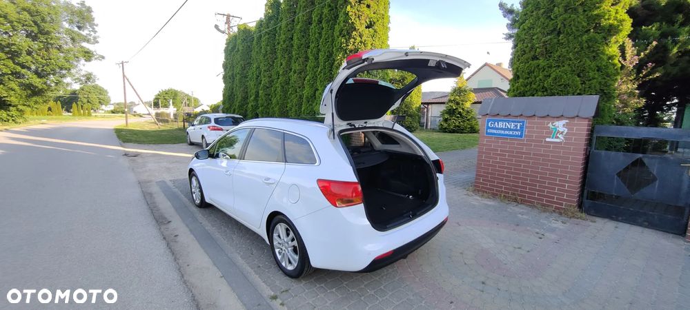 Kia Ceed 1.6 CRDi Spirit - 25
