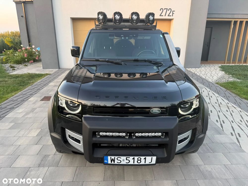 Land Rover Defender - 6