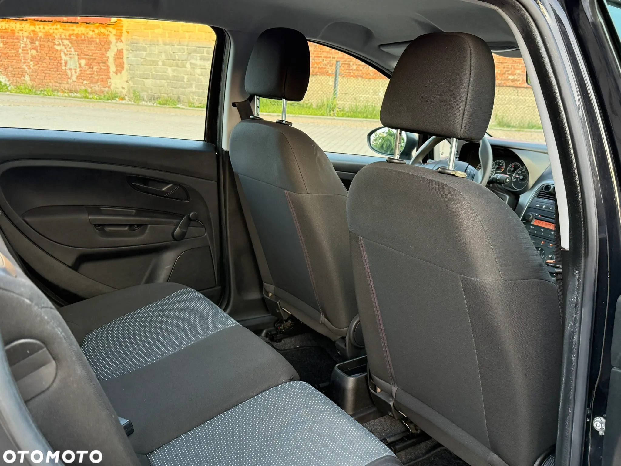 Fiat Grande Punto Actual 1.2 8V Estiva - 11