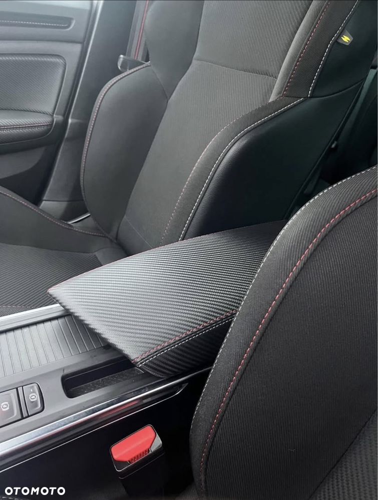 Renault Megane 1.8 TCe FAP R.S EDC - 12