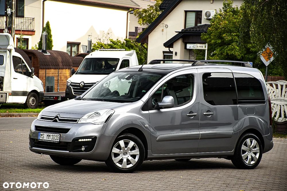 Citroën Berlingo Multispace BlueHDi 120 S&S SHINE - 16