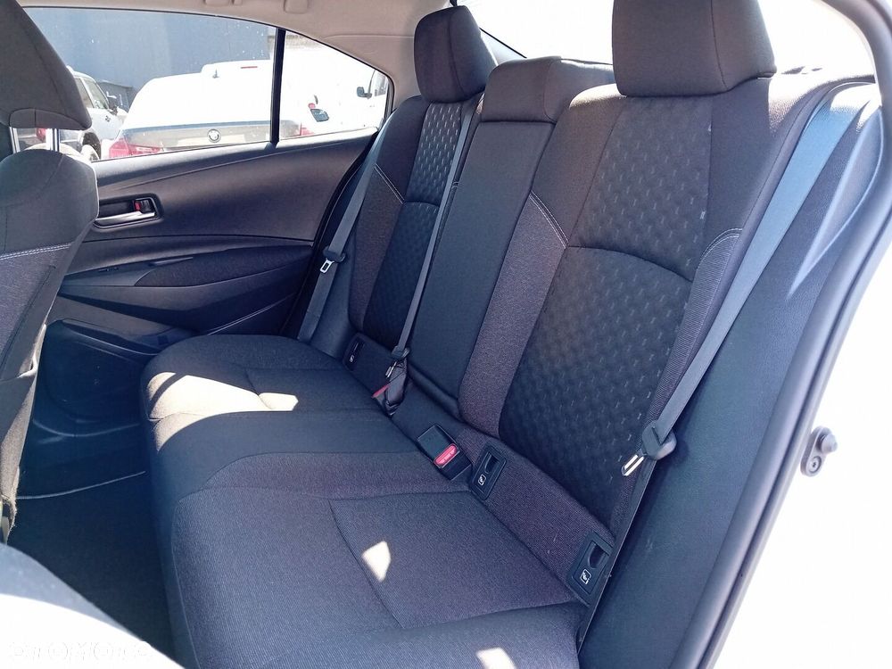 Toyota Corolla 1.8 Hybrid Style - 12