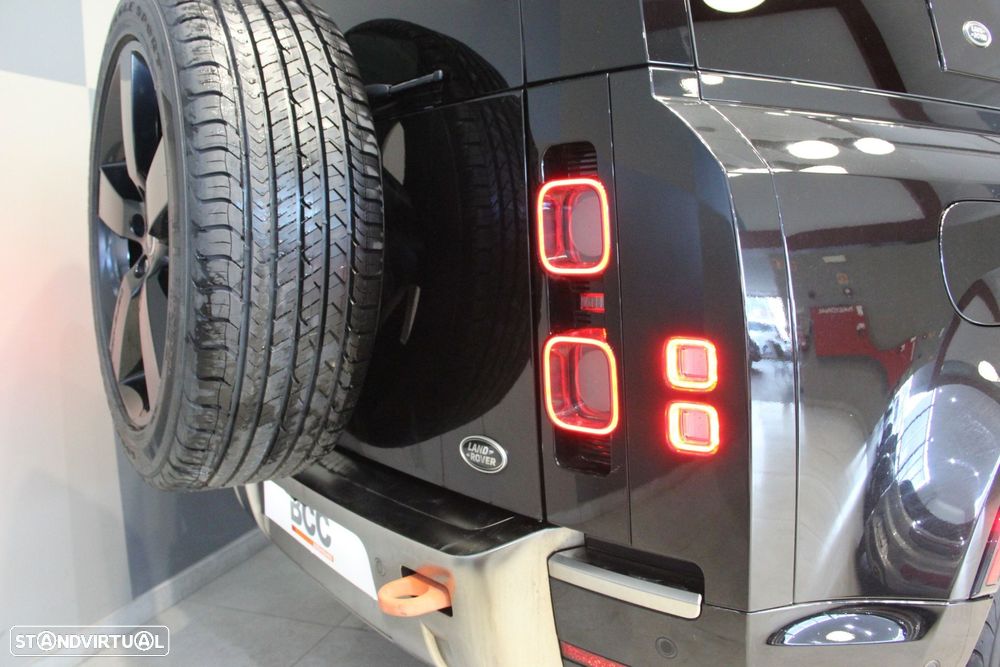 Land Rover Defender 3.0 I6 110 AWD X-Dynamic HSE - 7