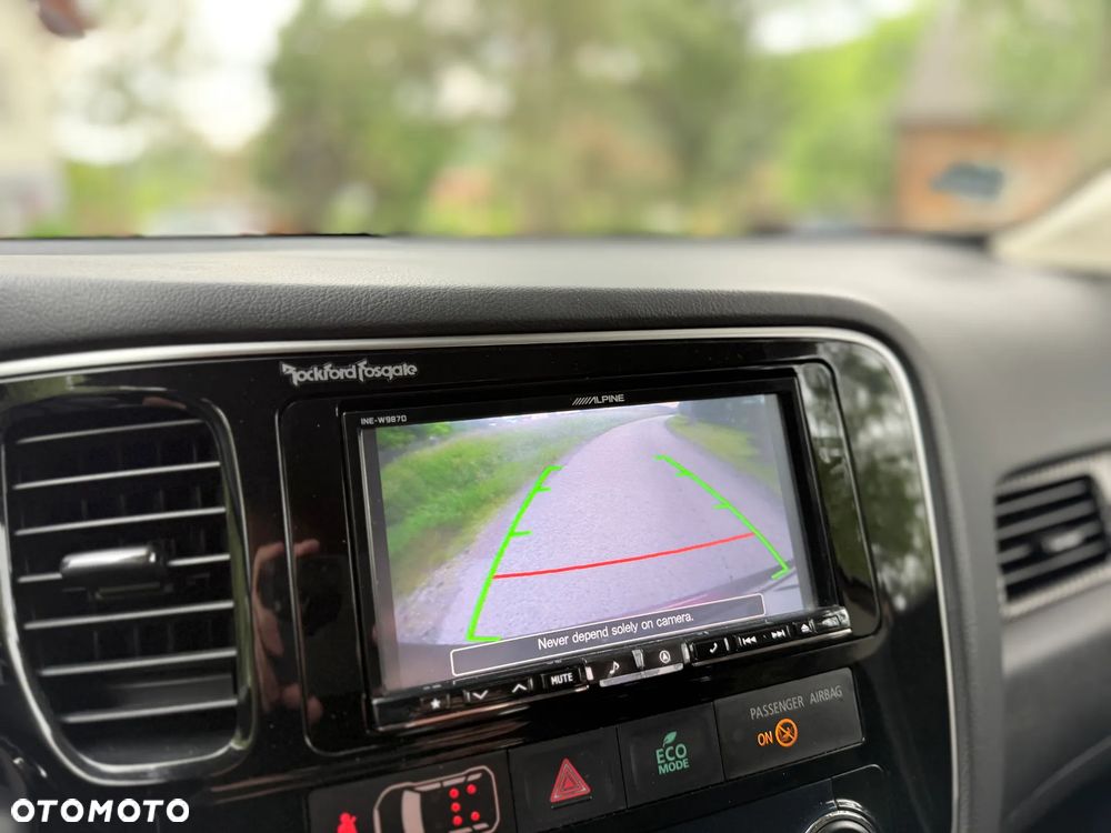 Mitsubishi Outlander 2.0 Intense + - 20